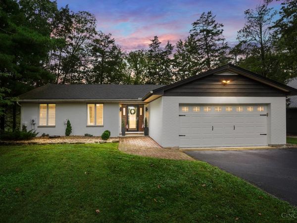 6 Comanche Drive, Franklin Twp, OH 45171