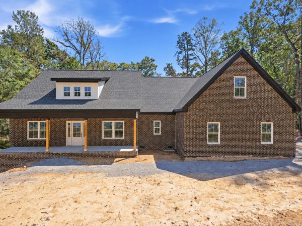 12750 Emerald Bay Drive, Soddy Daisy, TN 37379