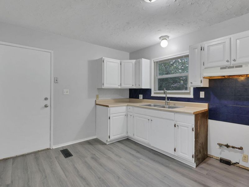 7362 Lebanon Avenue , Reynoldsburg, OH 43068 Photo 15