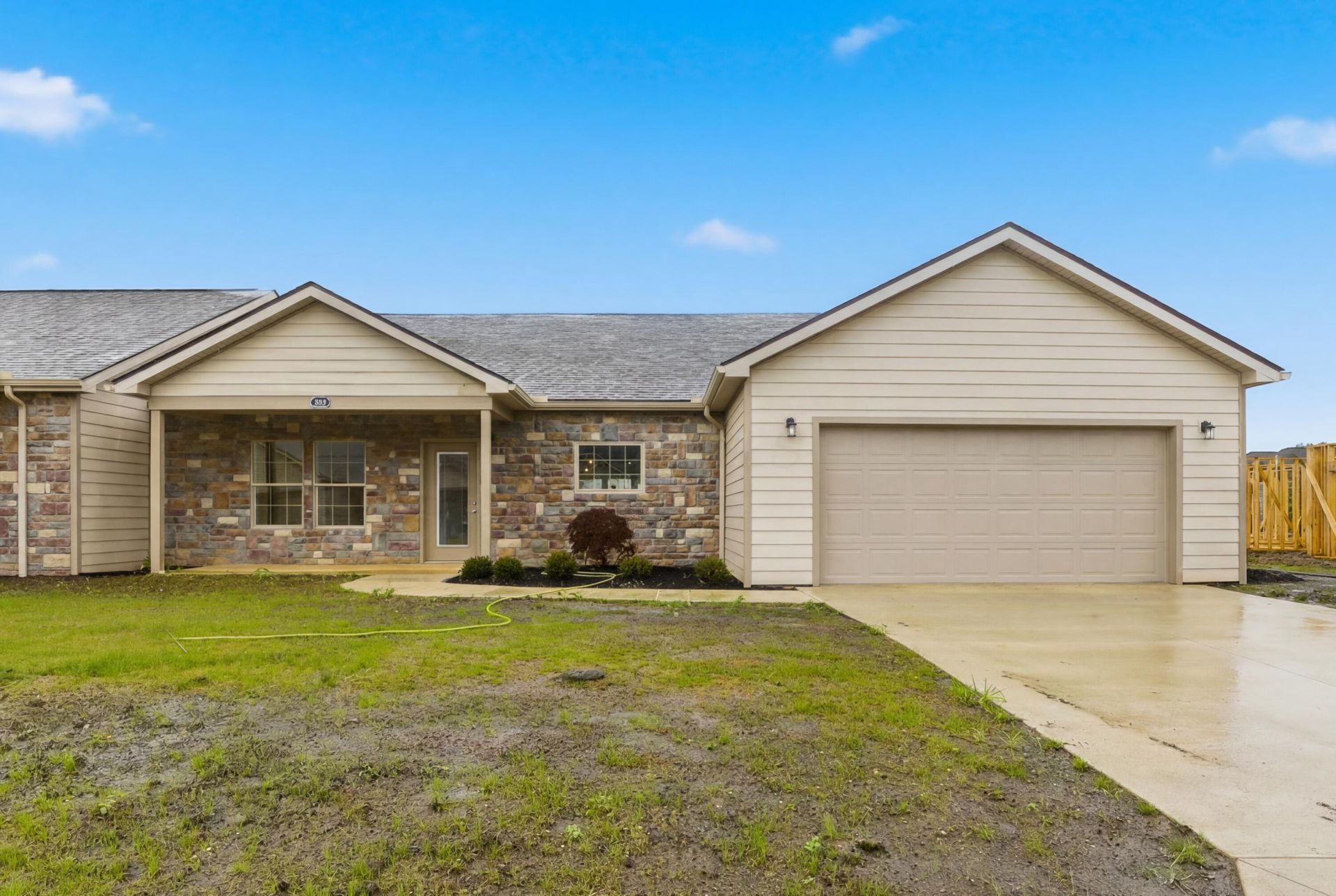 1928 Sussex Way , Marion, OH 43302 Main Photo