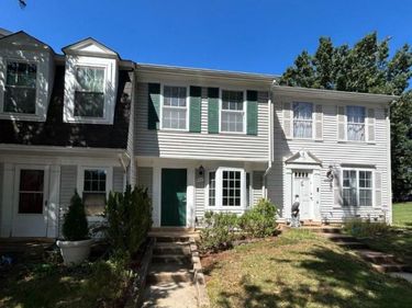 8447 BRAXTED LANE, MANASSAS, VA 20110