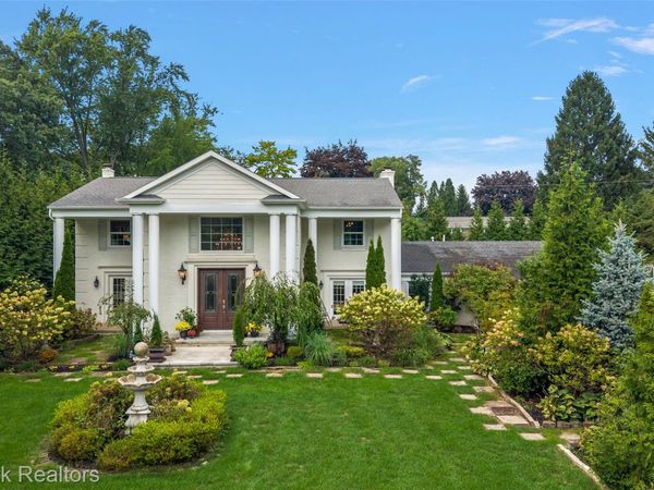 3774 Quarton Road , Bloomfield Township, Mi 48302