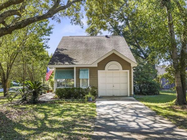 322 Navigators Dr., Pawleys Island, SC 29585