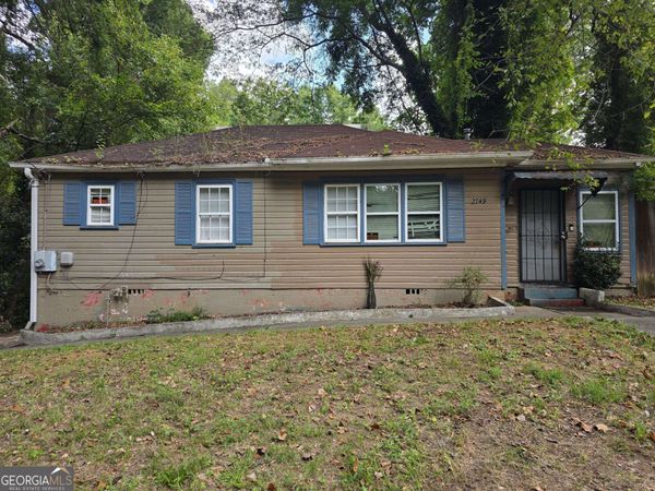 2749 Dale Creek Drive NW, Atlanta, GA 30318