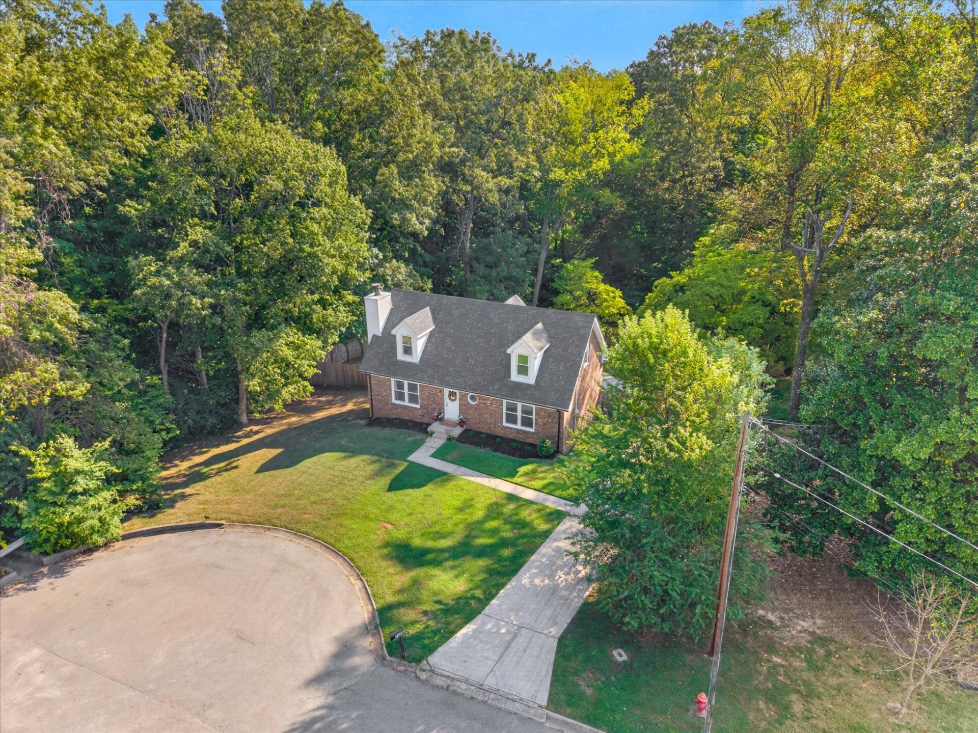 1035 Foxmoor Dr, Clarksville, TN 37042 Main Photo