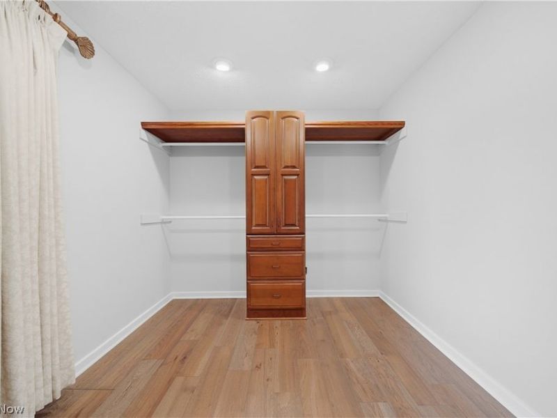 4727 Greenbriar Square NE, Canton, OH 44714 Photo 22