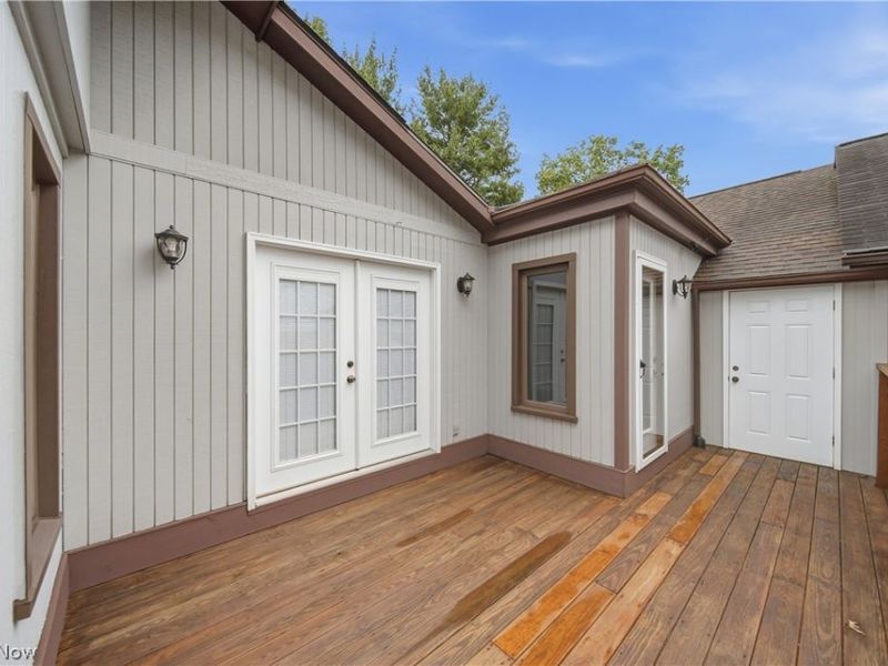 4727 Greenbriar Square NE, Canton, OH 44714 Photo 3