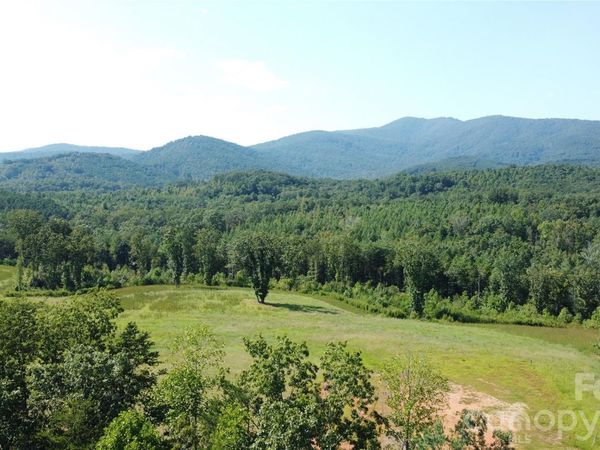 221, 219 McNeilly Road, Casar, NC 28020