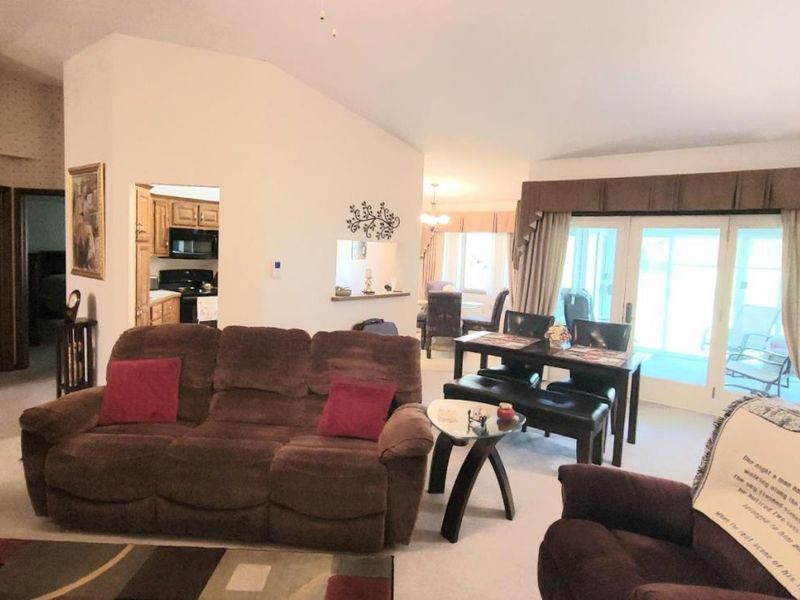 813 Elizabeth Drive, Huron, OH 44839 Photo 11
