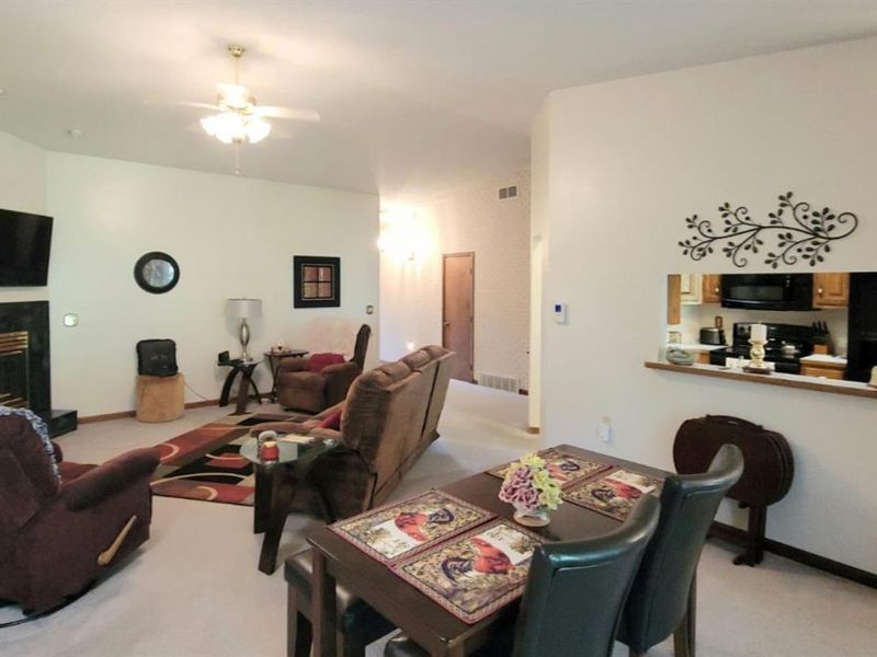 813 Elizabeth Drive, Huron, OH 44839 Photo 12