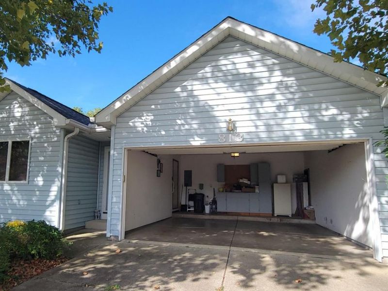813 Elizabeth Drive, Huron, OH 44839 Photo 5