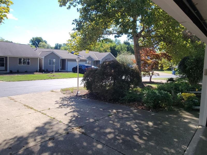 813 Elizabeth Drive, Huron, OH 44839 Photo 6