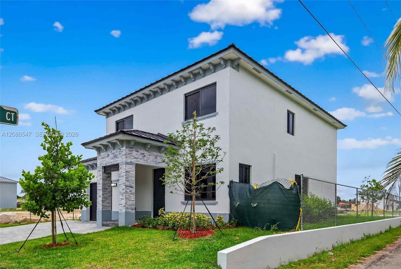 18922 SW 316th St , Homestead, FL 33030 Photo