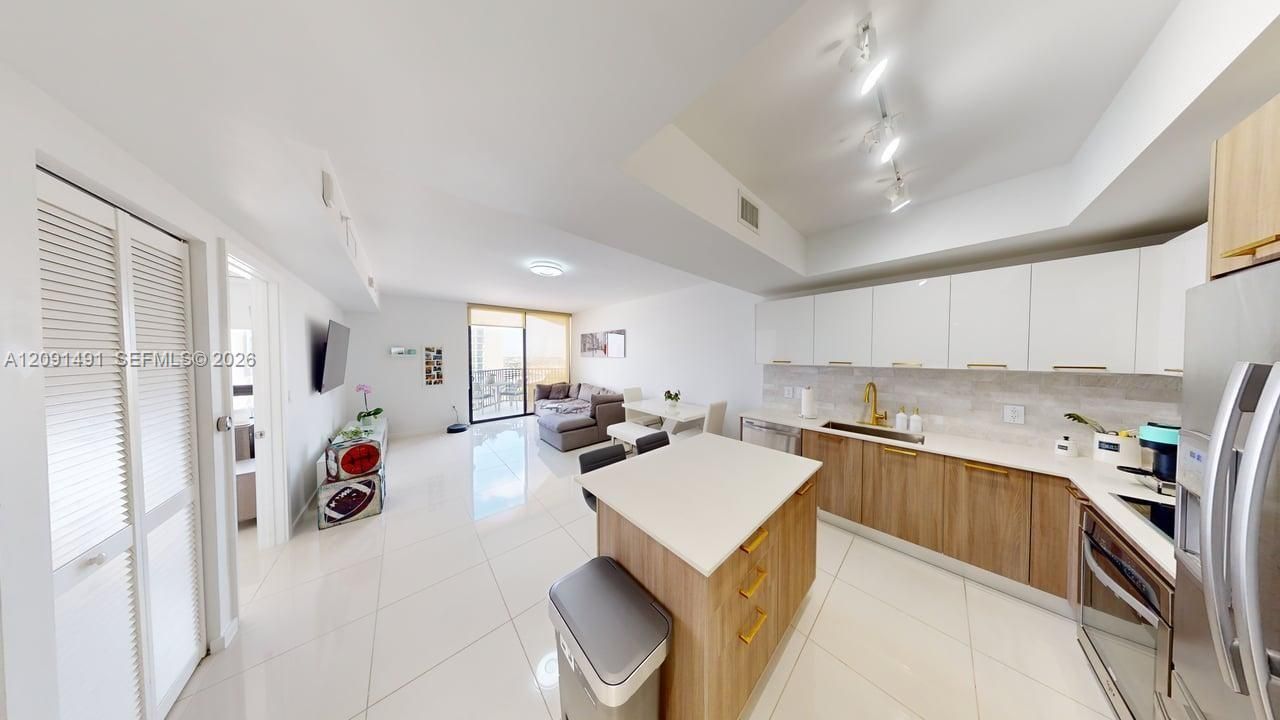5300 Paseo Blvd, Unit 1607, Doral, FL 33166 Photo
