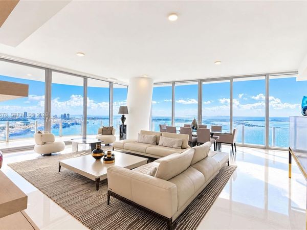 Unit 4701E, Miami, FL 33131