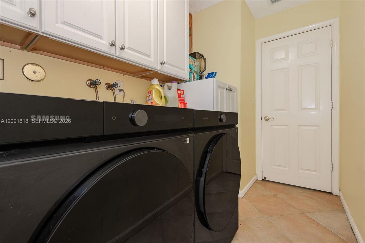 7609 Sunflower Dr, Margate, FL 33063 Photo