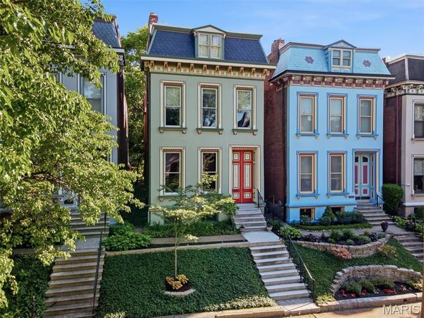 1816 Hickory Street , St Louis, MO 63104