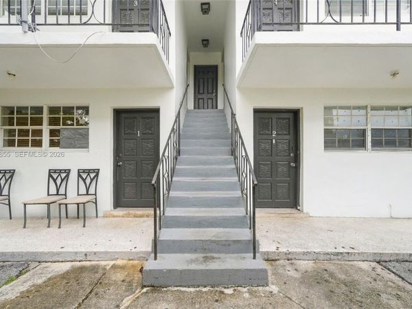 219 NW 10th Ave , Unit APT 3, Miami, FL 33128