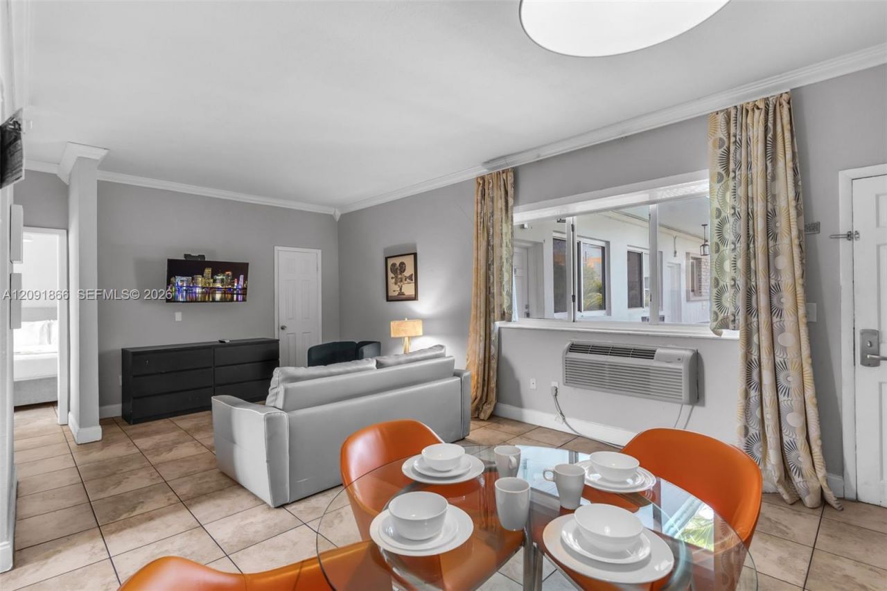 8100 Harding Ave , Unit 509, Miami Beach, FL 33141 Photo