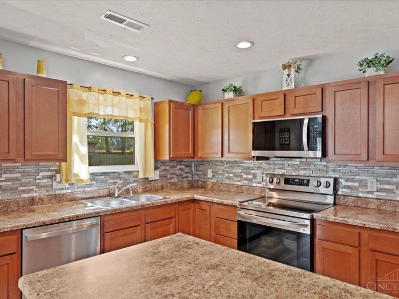 531 S Mill Street, Blanchester, OH 45107 Photo 8