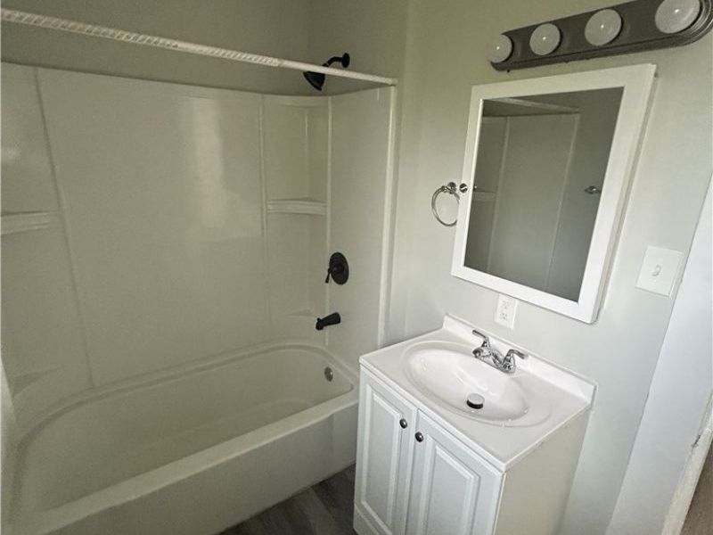 1234 E 84th Street, Cleveland, OH 44103 Photo 25