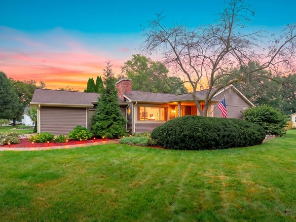 201 Woodrow Avenue S, Battle Creek, MI 49015