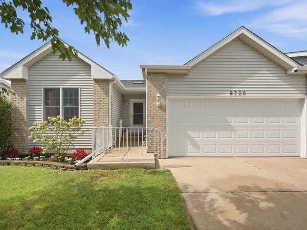 8720 Jackson Street , Merrillville, IN 46410