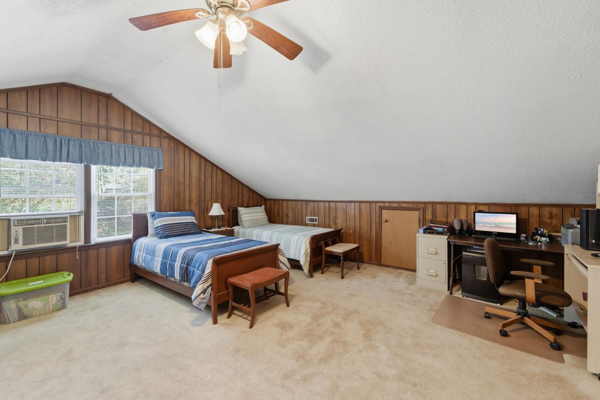 400 Stratford Drive Photo 38