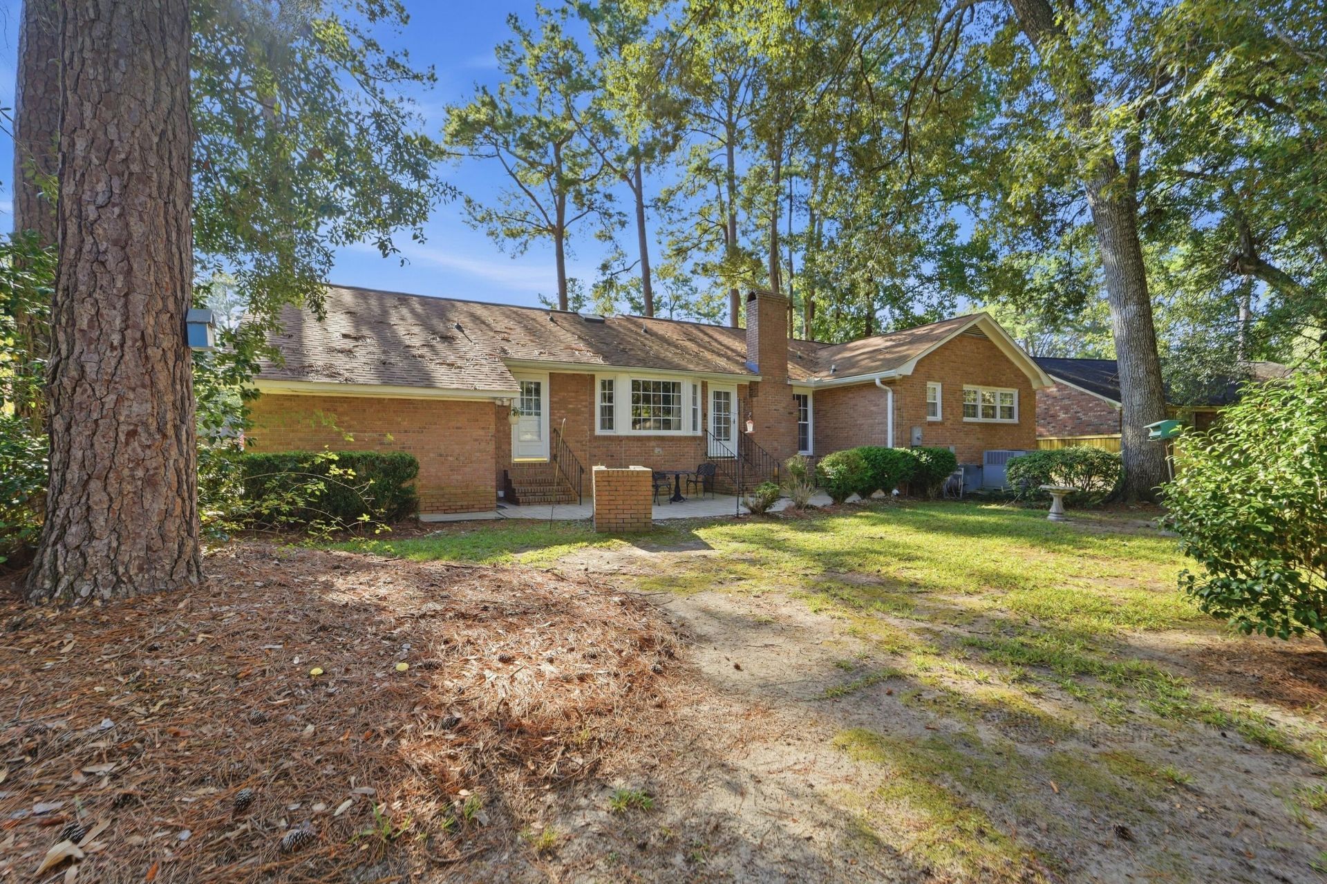 400 Stratford Drive Photo 44