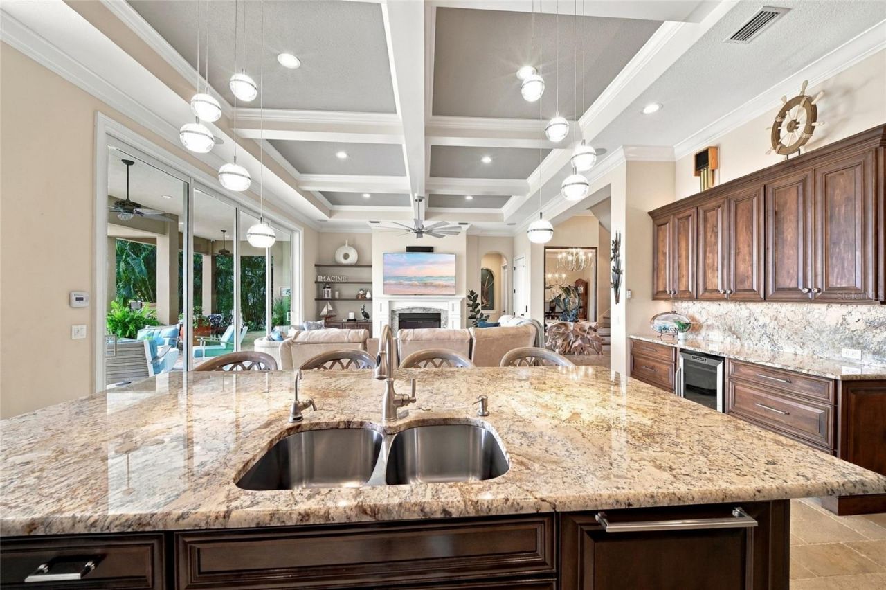 613 Regatta Way, Bradenton, FL 34208 Photo