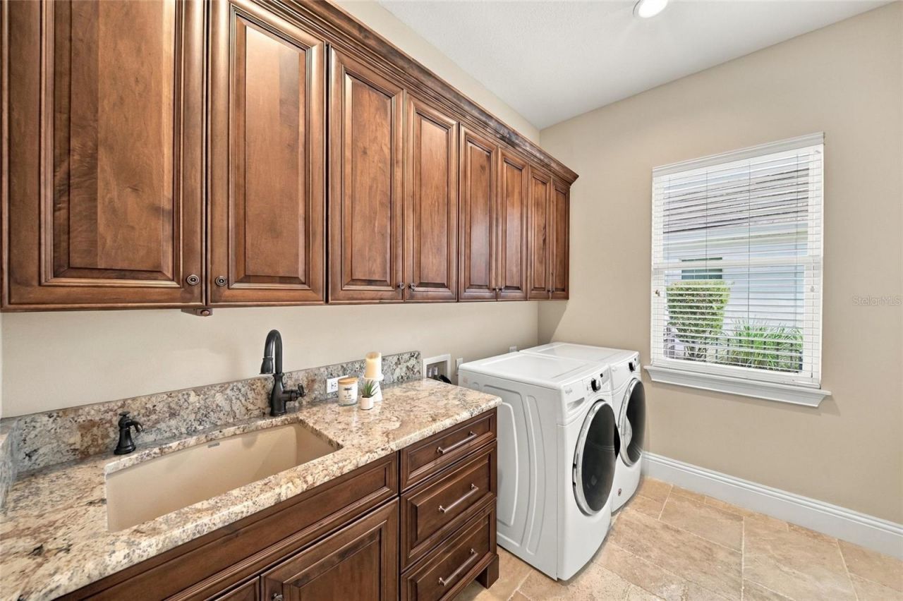 613 Regatta Way, Bradenton, FL 34208 Photo