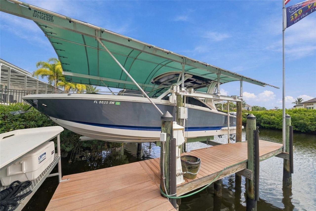 613 Regatta Way, Bradenton, FL 34208 Photo