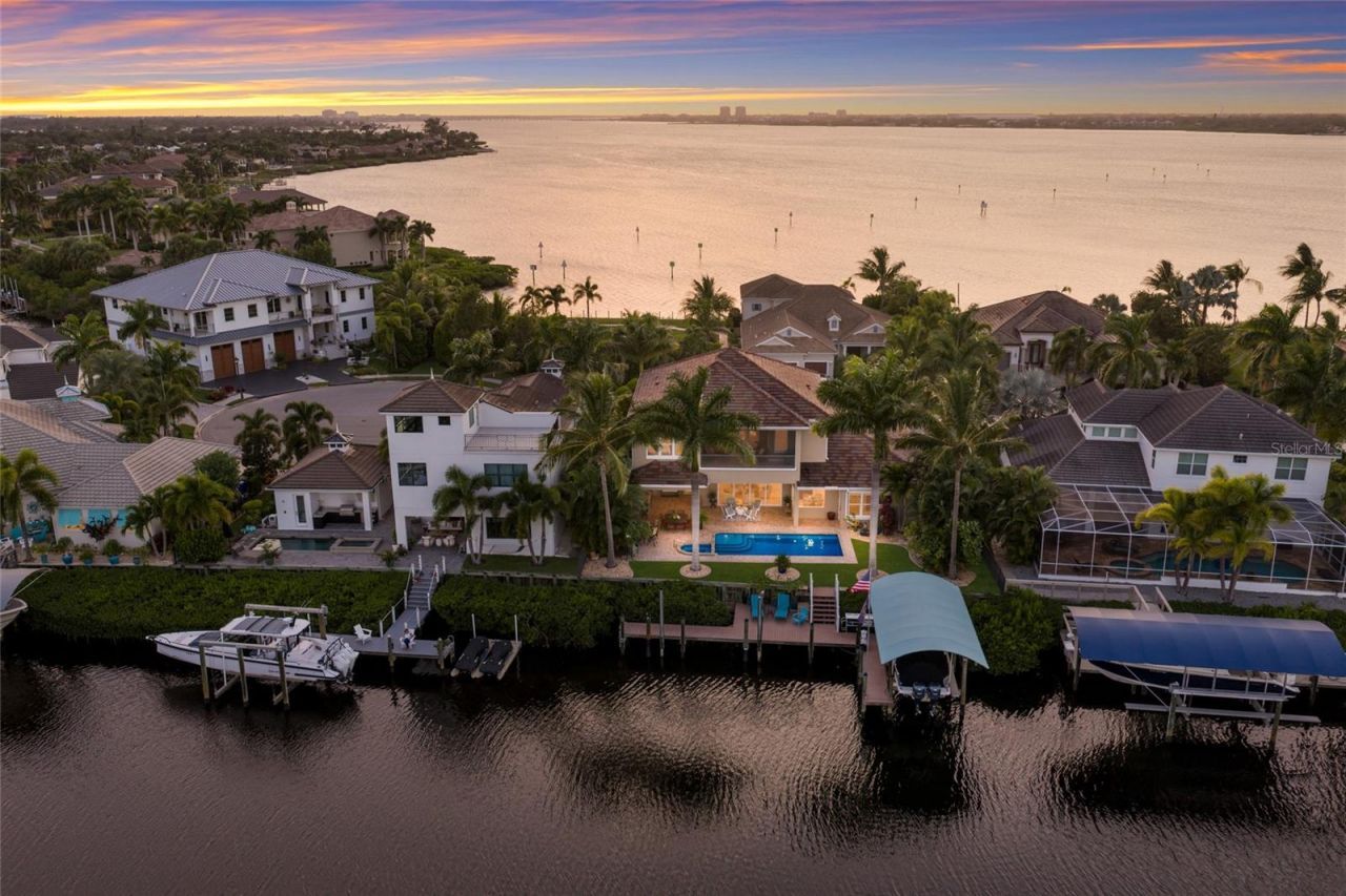 613 Regatta Way, Bradenton, FL 34208 Photo