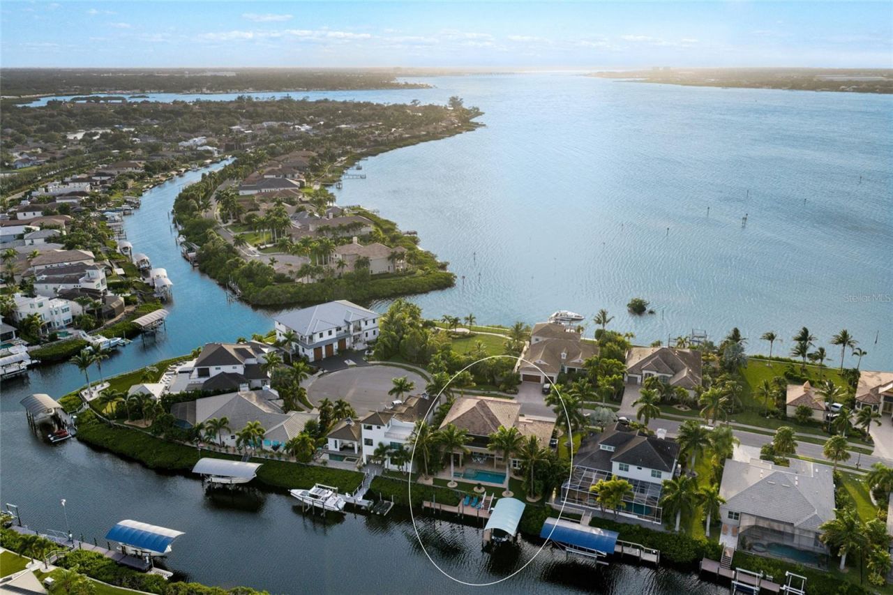 613 Regatta Way, Bradenton, FL 34208 Photo