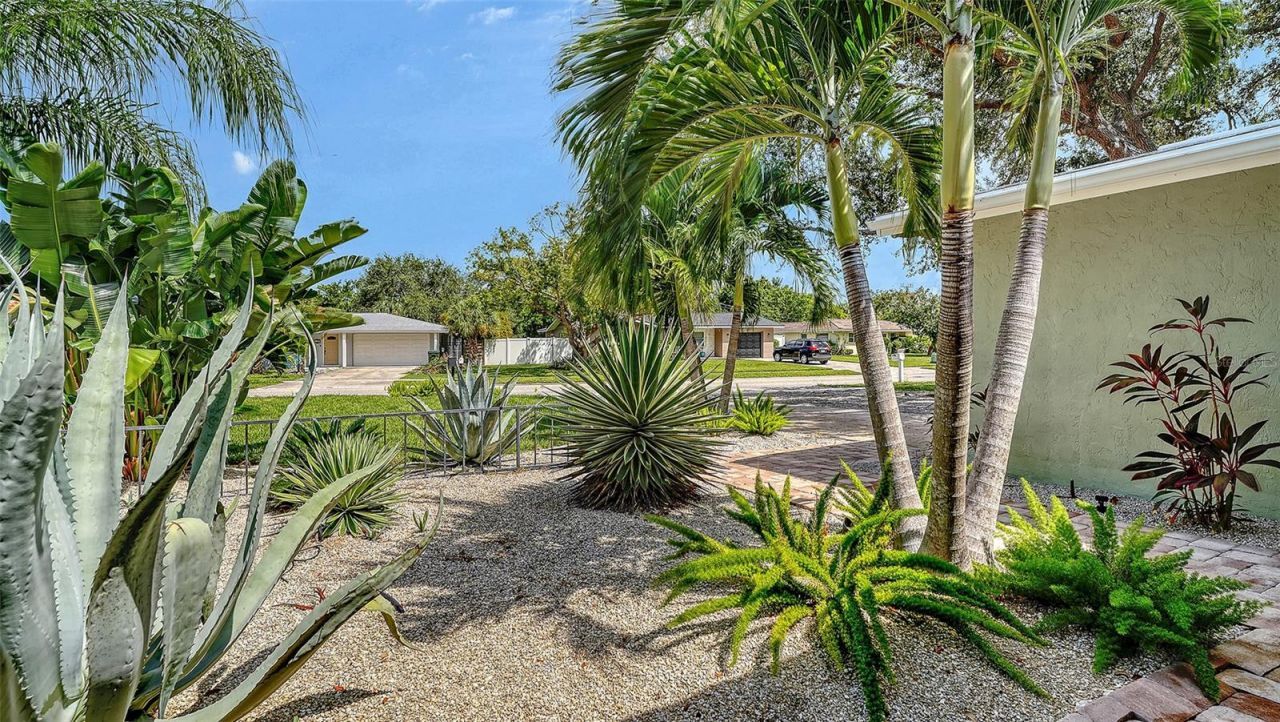 2510 Bispham Road, Sarasota, FL 34231 Photo