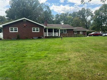 59 Lakeshore Drive, Youngstown, OH 44511