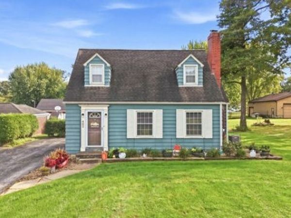 495 Mathews Road , Boardman, OH 44512
