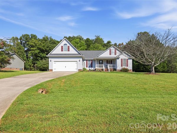 6497 FLY A WAY Drive, Denver, NC 28037