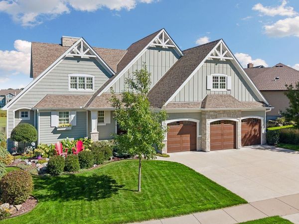 816 Beach Road, Waconia, MN 55387