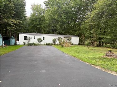 533 County Route 29 , Oswego, NY 13126