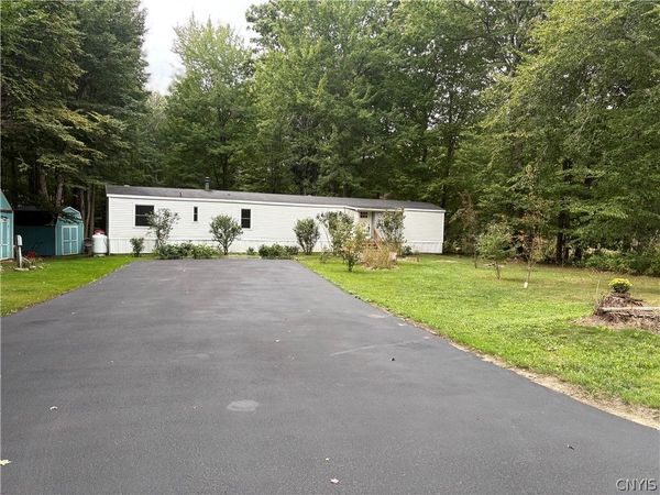 533 County Route 29 , Oswego, NY 13126