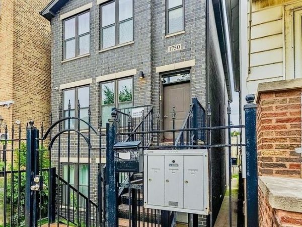 1750 W Cermak Road , Unit 2, Chicago, IL 60608