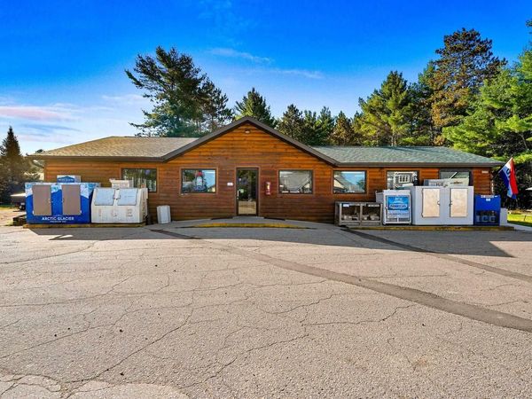 15376 COUNTY ROAD W, Crivitz, WI 54114