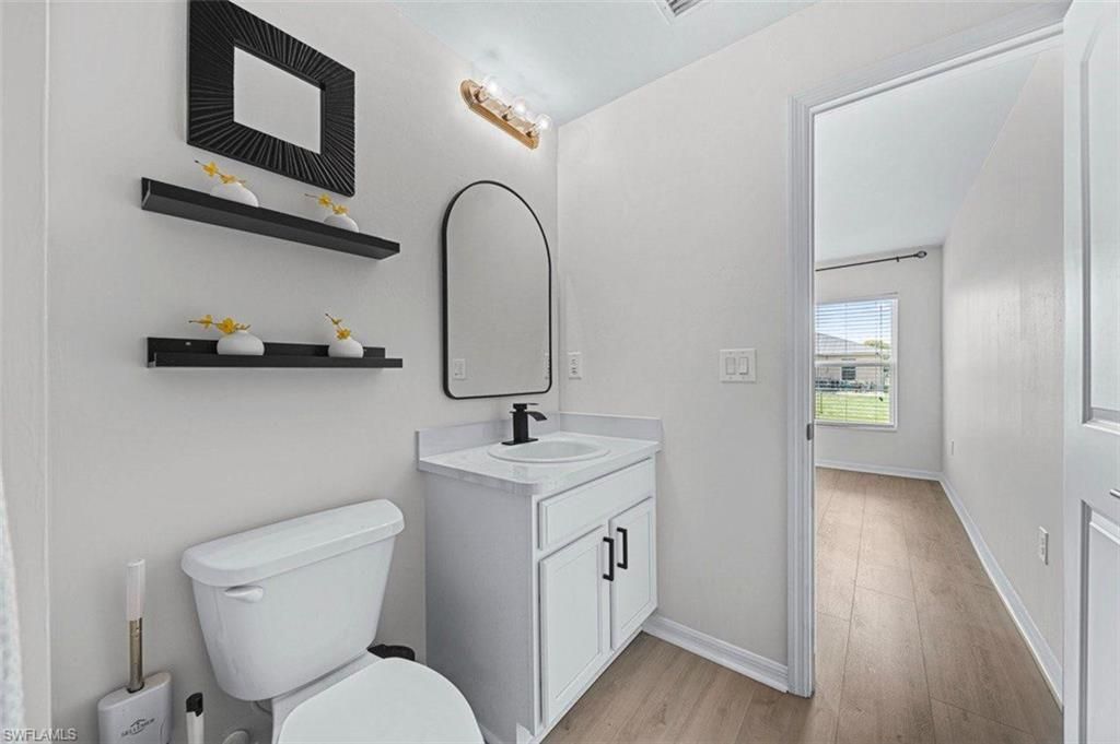 2104 NW 2nd Pl, Cape Coral, FL 33993 Photo