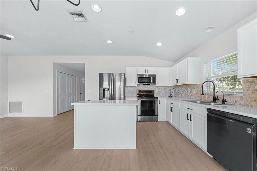 2104 NW 2nd Pl, Cape Coral, FL 33993 Photo