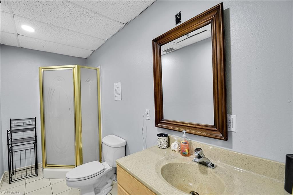 12165 Metro Pkwy, Unit 1-4, Fort Myers, FL 33966 Photo