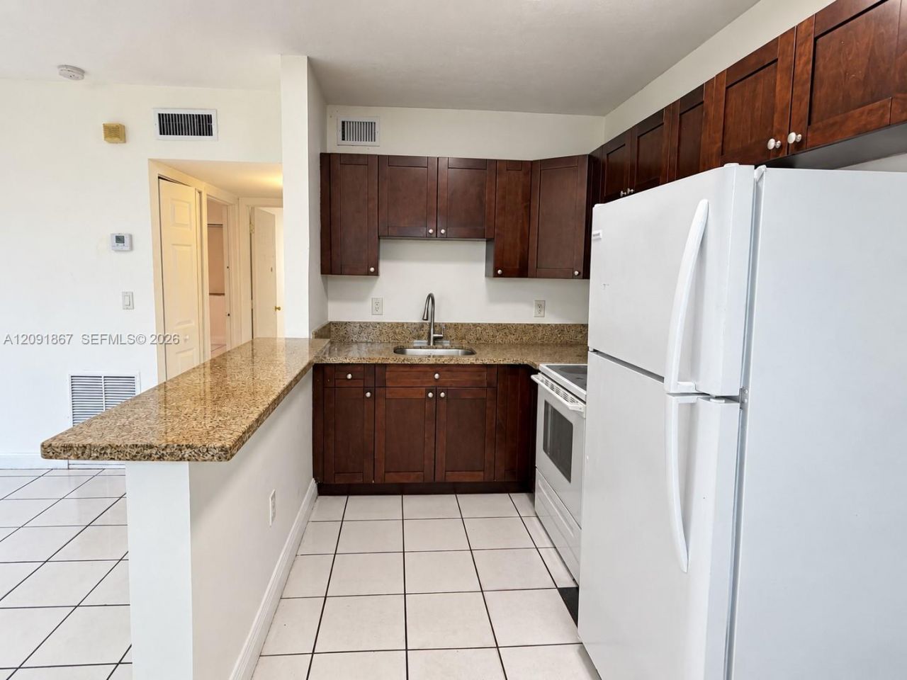 1525 NE 154th St, Unit 1525, North Miami Beach, FL 33162 Photo
