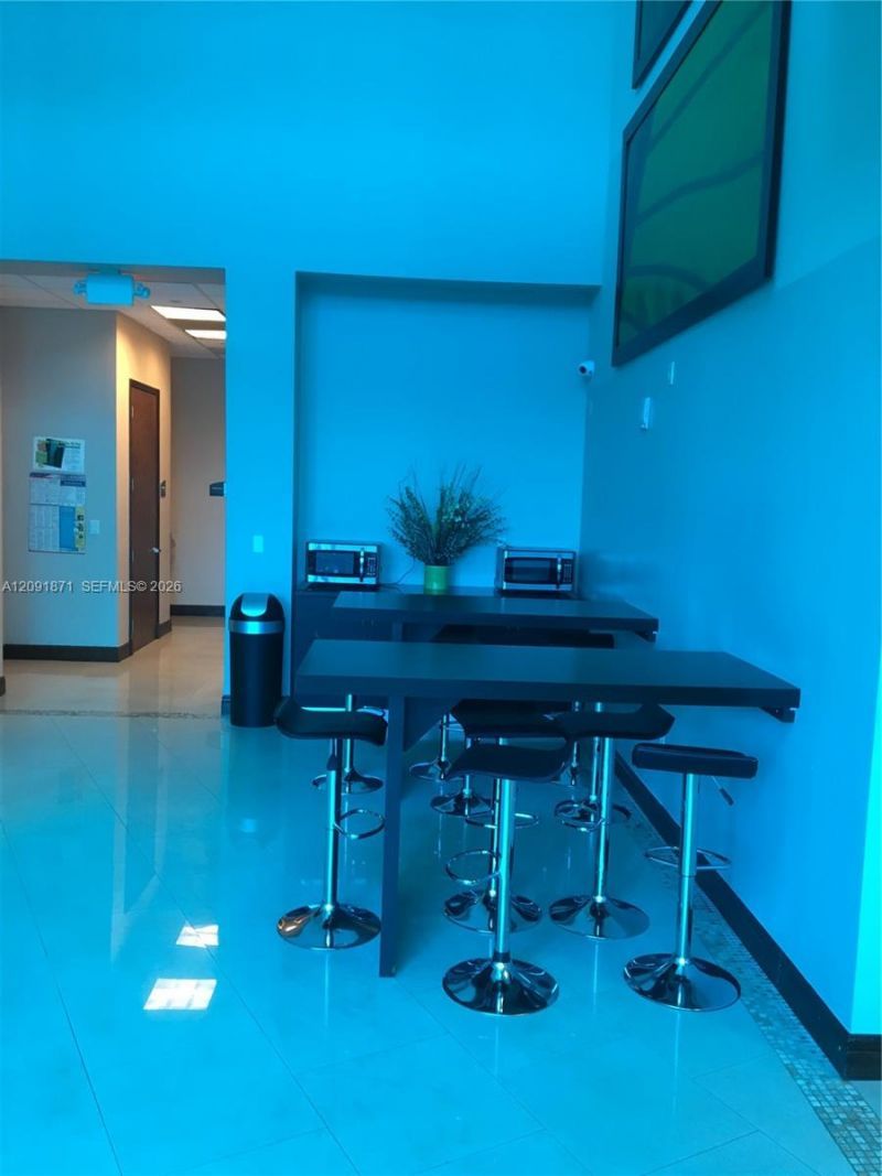 2300 W 84th St, Unit 100, Hialeah, FL 33016 Photo