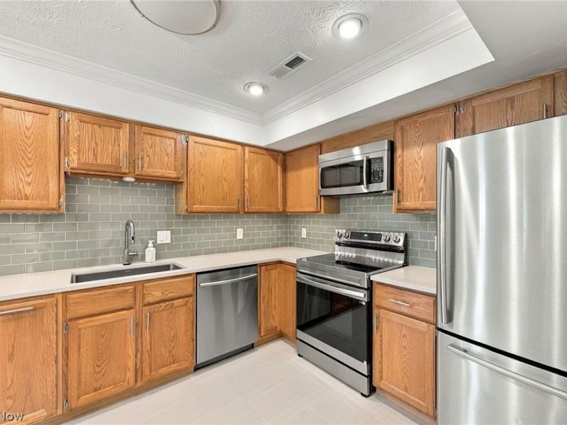 1448 Cedarwood Drive, Unit C3, Westlake, OH 44145 Photo 11