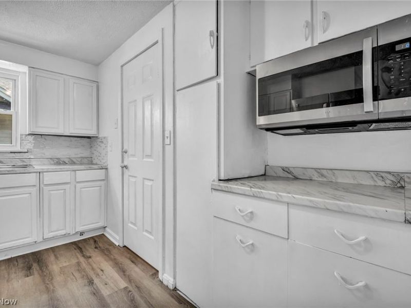 907 Whittier Avenue, Akron, OH 44320 Photo 10